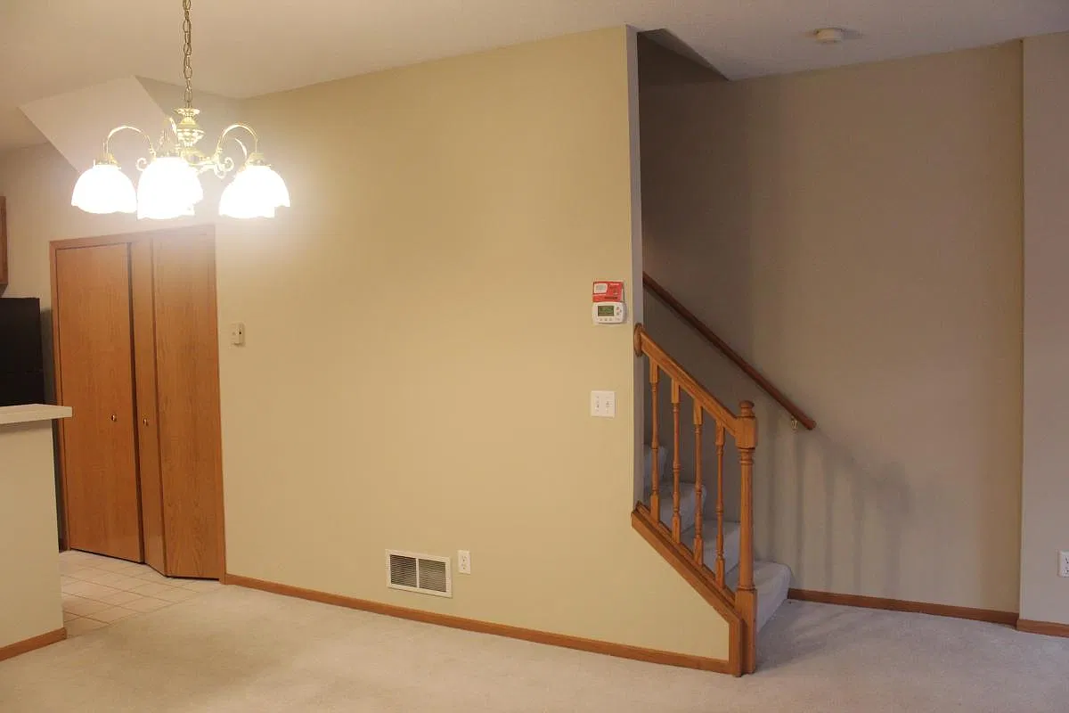 2 bed, 1.5 bath, 1254 sqft, $1,950 — Photo 4