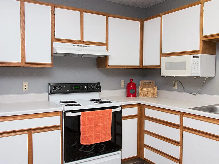 Northridge Heights Apartments — Photo 184