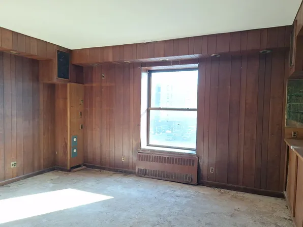 200 West 139th Street image 13 of 24