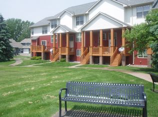 22367 Lilac Way, Forest Lake, MN 55025