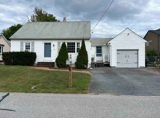 27 Eaton St, Manchester, NH 03109