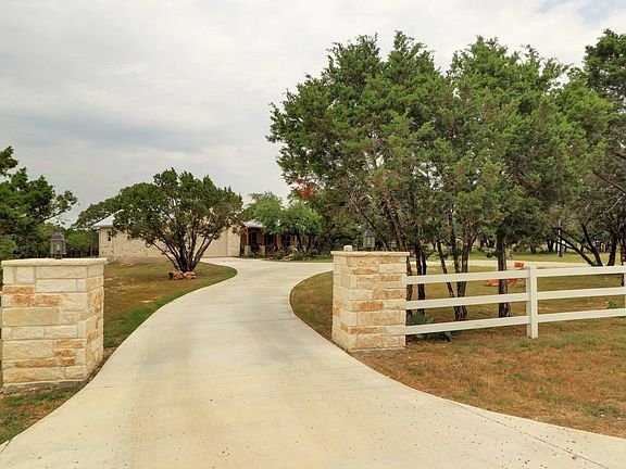 4th image of 312 County Road 100