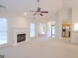 903 Camden Ct NW #903, Atlanta, GA 30327