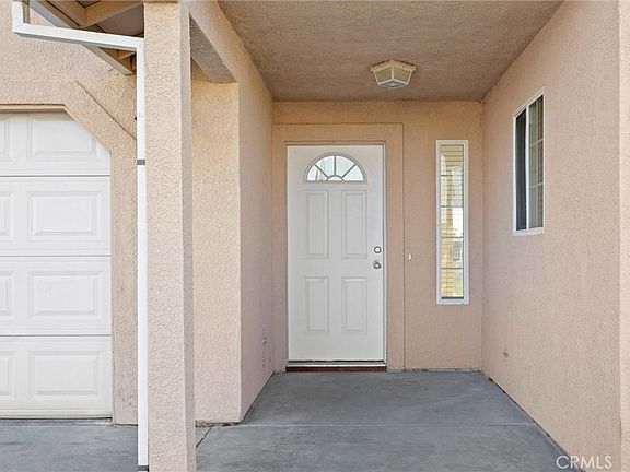 3rd image of 2067 Blossom Ave