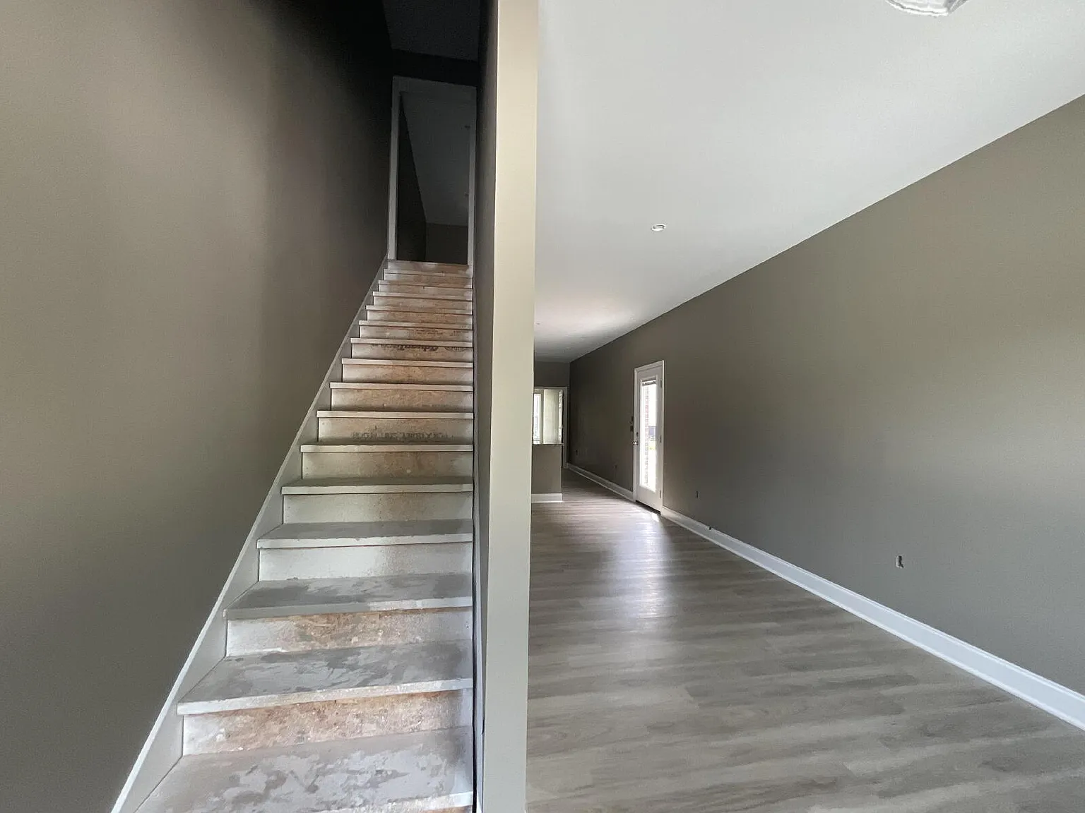 3 bed, 3.0 bath, $1,500 — Photo 3