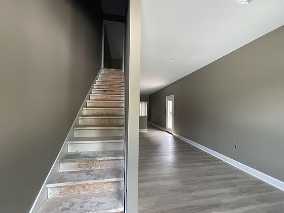 3rd image of 417 Church St