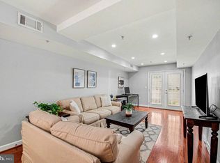 4189 S Four Mile Run Dr Unit 101, Arlington, VA