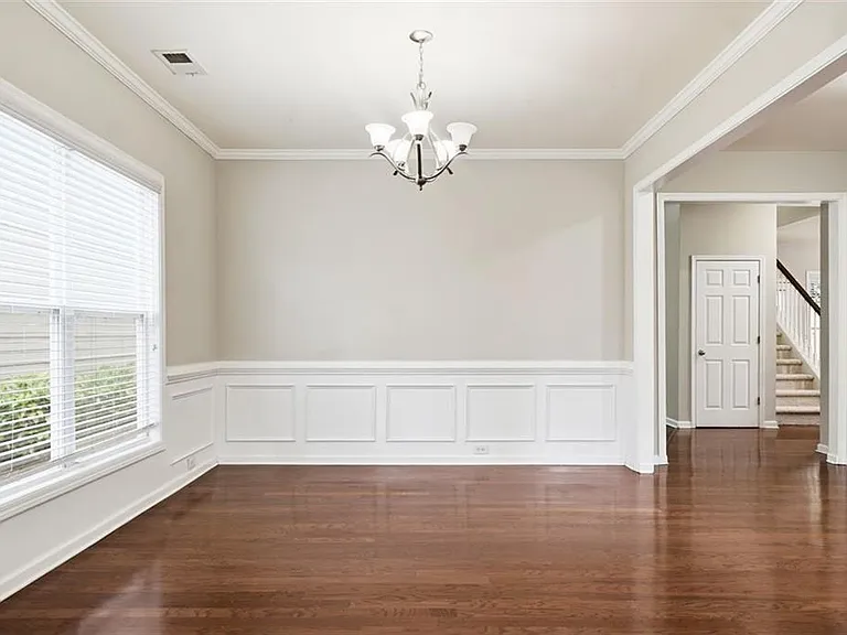 3685 Silver Springs Rd — Photo 5