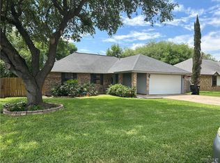 1512 W Cherry Blossom Cir, Weslaco, TX 78596