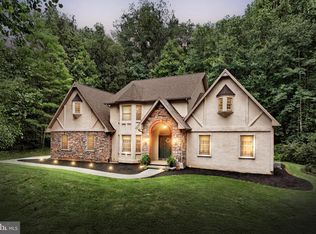 2571 Deep Hollow Rd, Dover, PA 17315