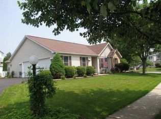 106 Graystone Dr, Hummelstown, PA 17036