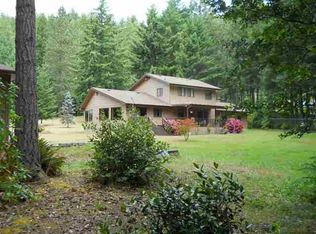 135 Sunkist Ln, Crescent City, CA 95531