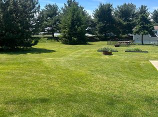 1077 Cherry St #36, Manteno, IL 60950