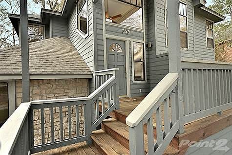 Great Park and ponds in neighborhood.