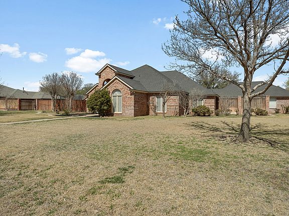 2nd image of 7204 78th St