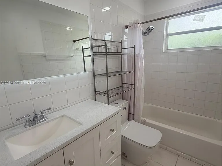 3821 SW 89th Ct #FRONT — Photo 14