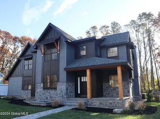 4 Jenna Jo Ave, Saratoga Springs, NY 12866