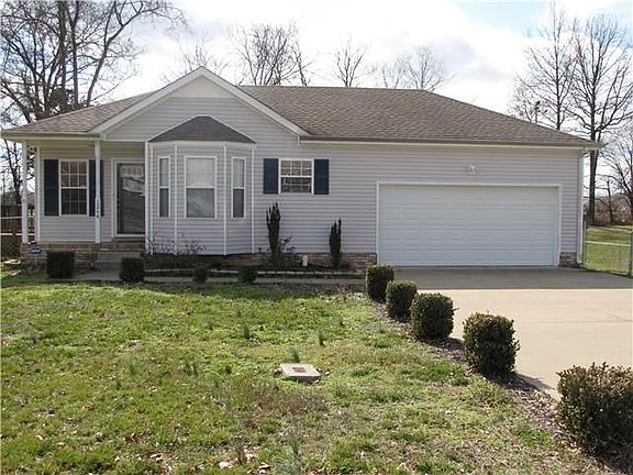 2nd image of 1264 Silver Star Dr