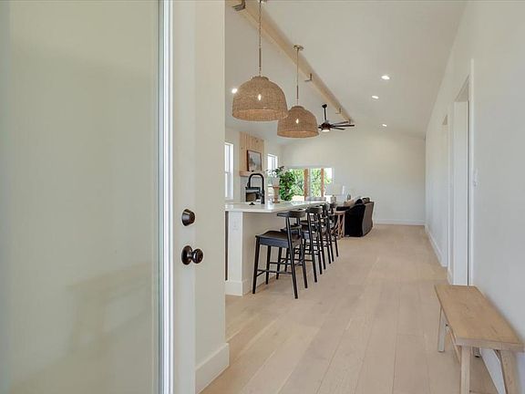 2nd image of 8 McLaughlin Ln