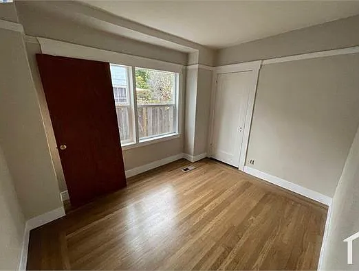 838 Cherry Way — Photo 9