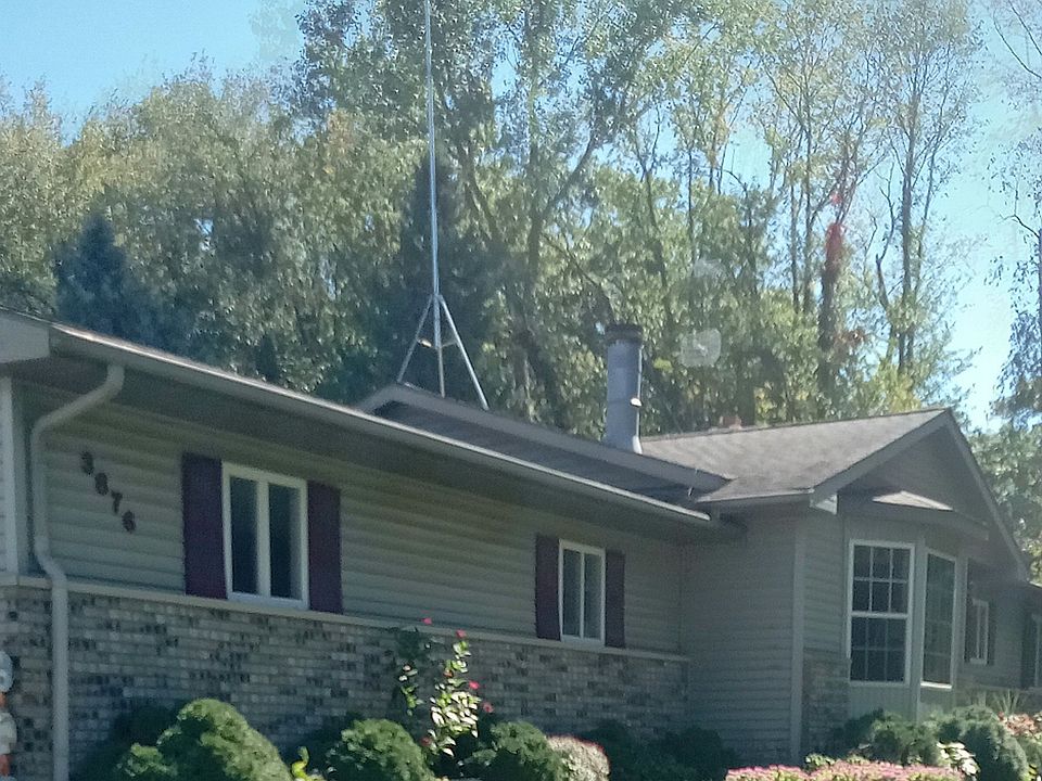 1st image of 3876 Harmon Rd