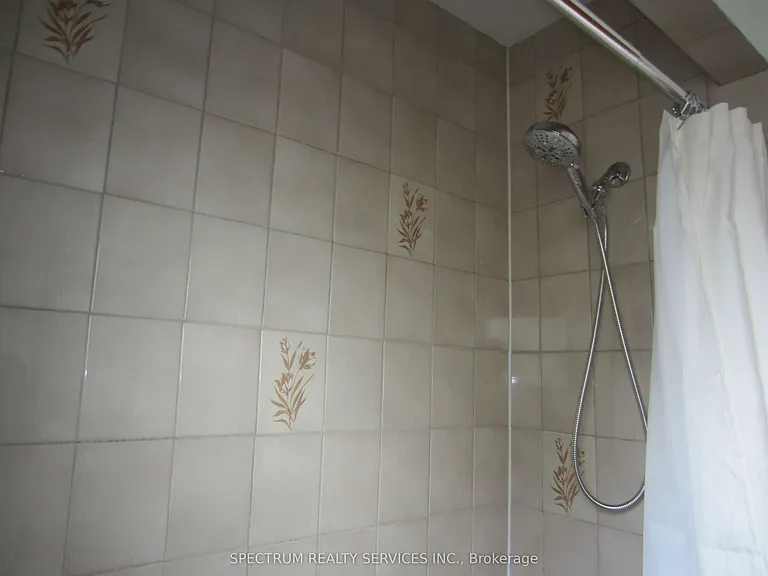 49 Gotham Ct #1 — Photo 13