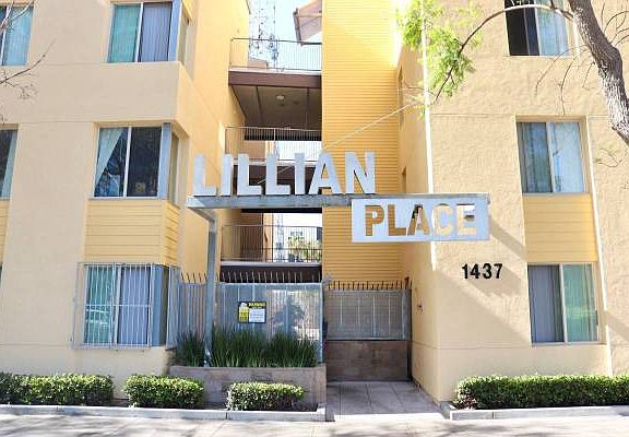 2nd image of 1401 J St #152e02b04