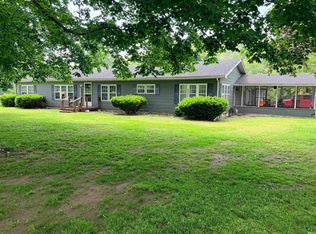 5052 E Country Club Rd, Logansport, IN 46947