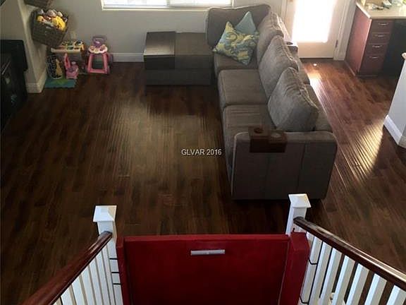 5th image of 4752 Killington St
