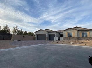 8421 S Cimarron Rd, Las Vegas, NV 89113