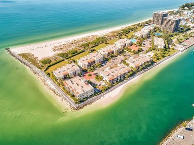 7434 Bayshore Dr APT 404, Treasure Island, FL, 33706