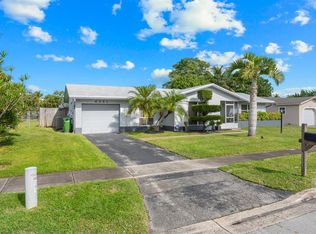 6321 SW 4th St, Margate, FL 33068