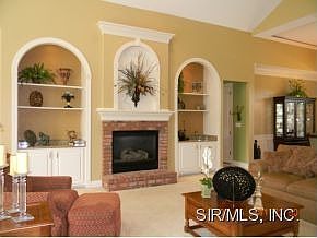 4th image of 5315 Fox Circle Dr