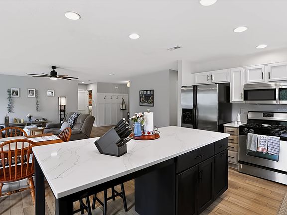 4th image of 8604 Blair Castle Ct