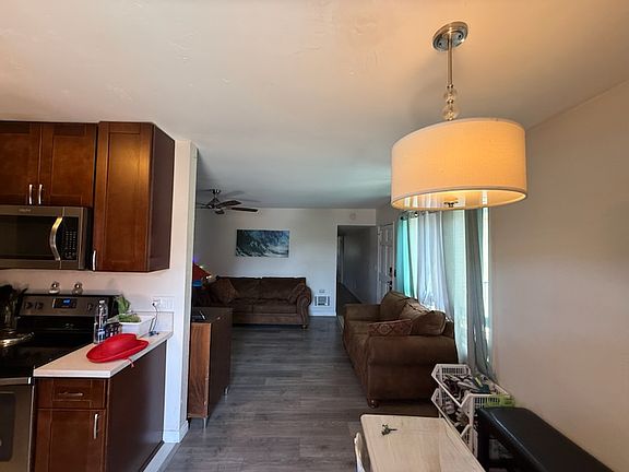 3rd image of 601 S Tremont St APT J