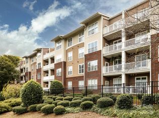 1000 E Woodlawn Rd APT 216, Charlotte, NC 28209