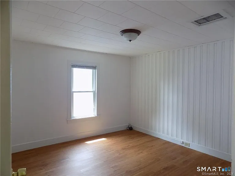 68 Milwaukee Ave — Photo 13