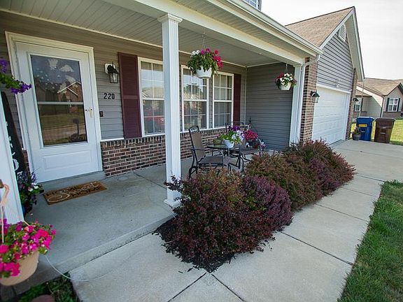 3rd image of 220 Creekwood Blvd