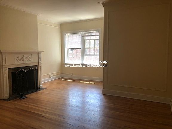 3rd image of 1454 Oak Ave APT 3W