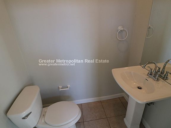 4th image of 5 Woodworth St