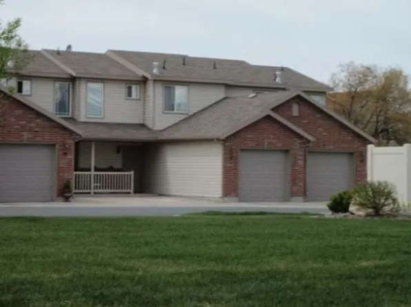 652 W 800 N APT 55, Clinton, UT 84015