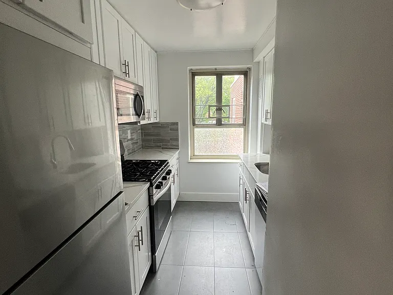 19425 64th Ave #1C — Photo 1