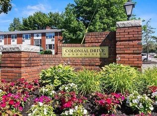 E2 Colonial Dr #E5, Andover, MA 01810