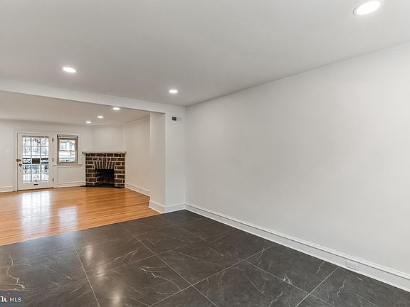 5th image of 6443 Woodcrest Ave