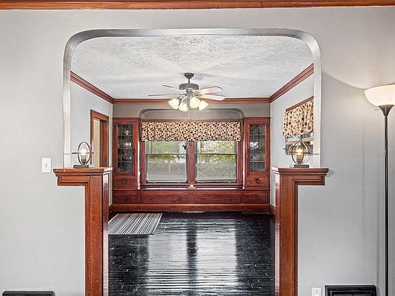 3rd image of 2208 Forestdale Ave