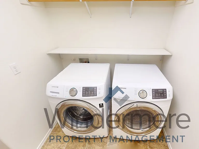 229 Kokanee Dr — Photo 14
