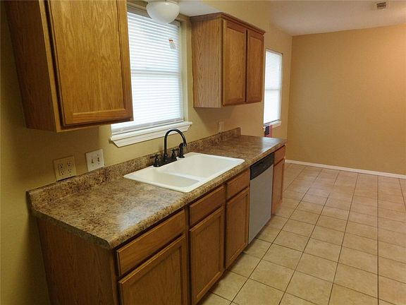 5th image of 285 Ecology Dr