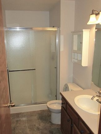 4th image of 3124 E 42nd Ave