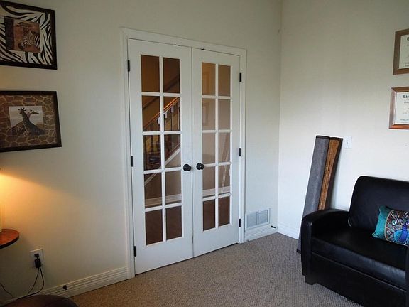 5th image of 2458 Sequoia Ct