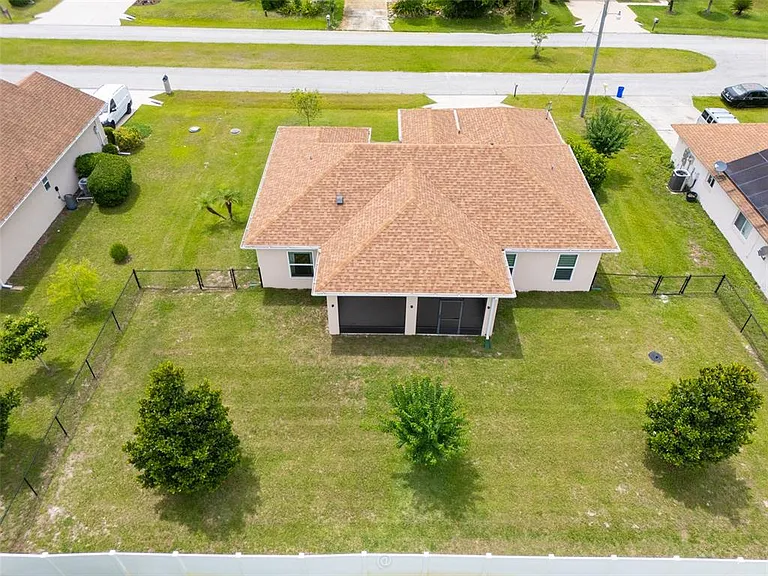 35 Edge Ln — Photo 8